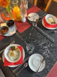 Frühstück